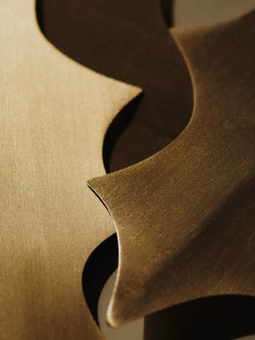 Holly leaf decorative hang 13.5 cm 4-pack - Brass - Ferm Living