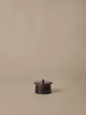 Marnen jar with lid - Carob brown, Ø13x7 cm - Ferm Living