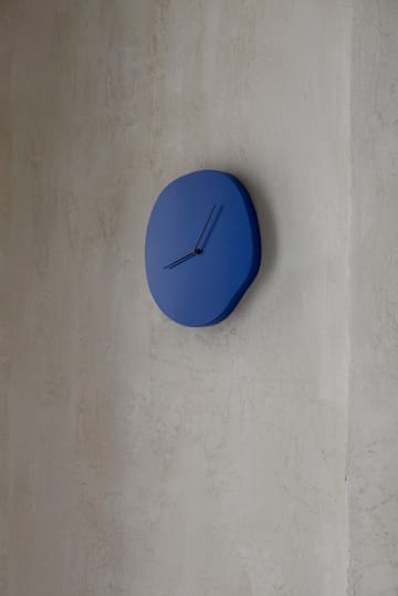 Melt wall clock 28x33 cm - Blue - Ferm Living