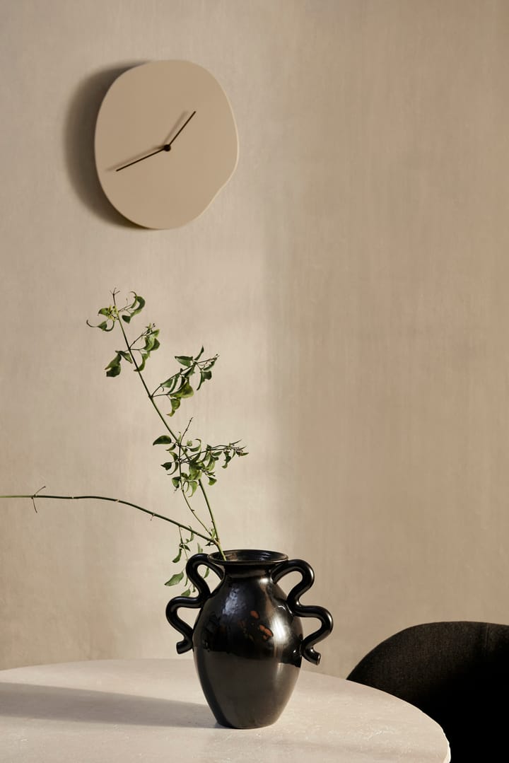 Melt wall clock 28x33 cm - Cashmere - ferm LIVING