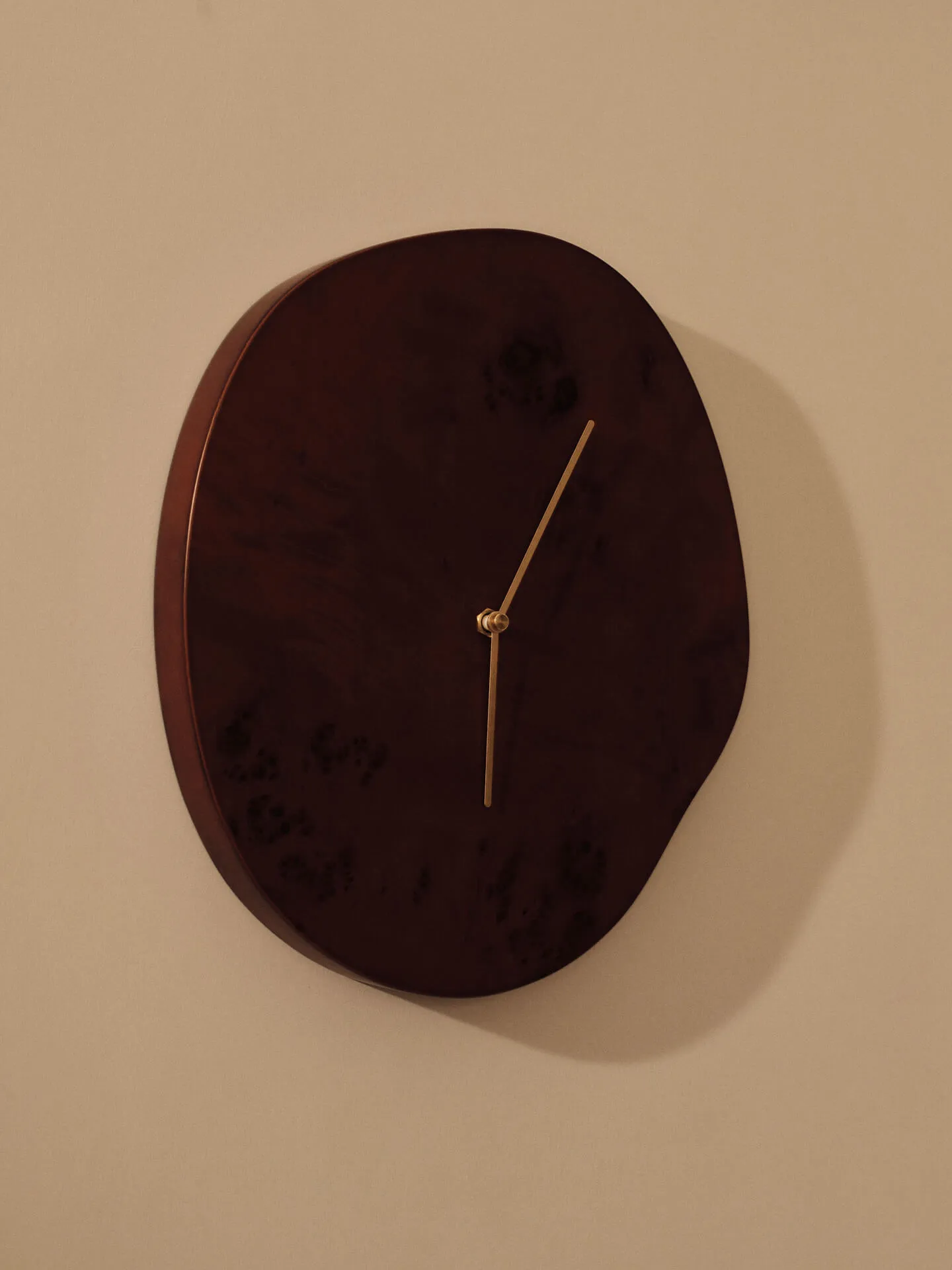 Melt wall clock 28x33 cm, Dark stained burl Ferm Living