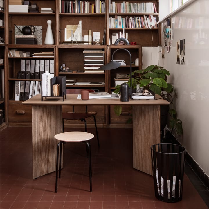 Mingle dining table - Walnut veneer. 210cm. angled leg walnut vaneer - ferm LIVING