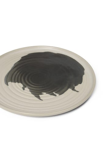 Omhu plate ⌀26.5 cm - off white-charcoal - ferm LIVING