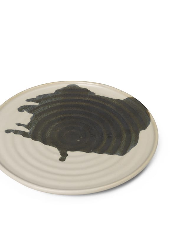 Omhu small plate ⌀21 - off white-charcoal - ferm LIVING