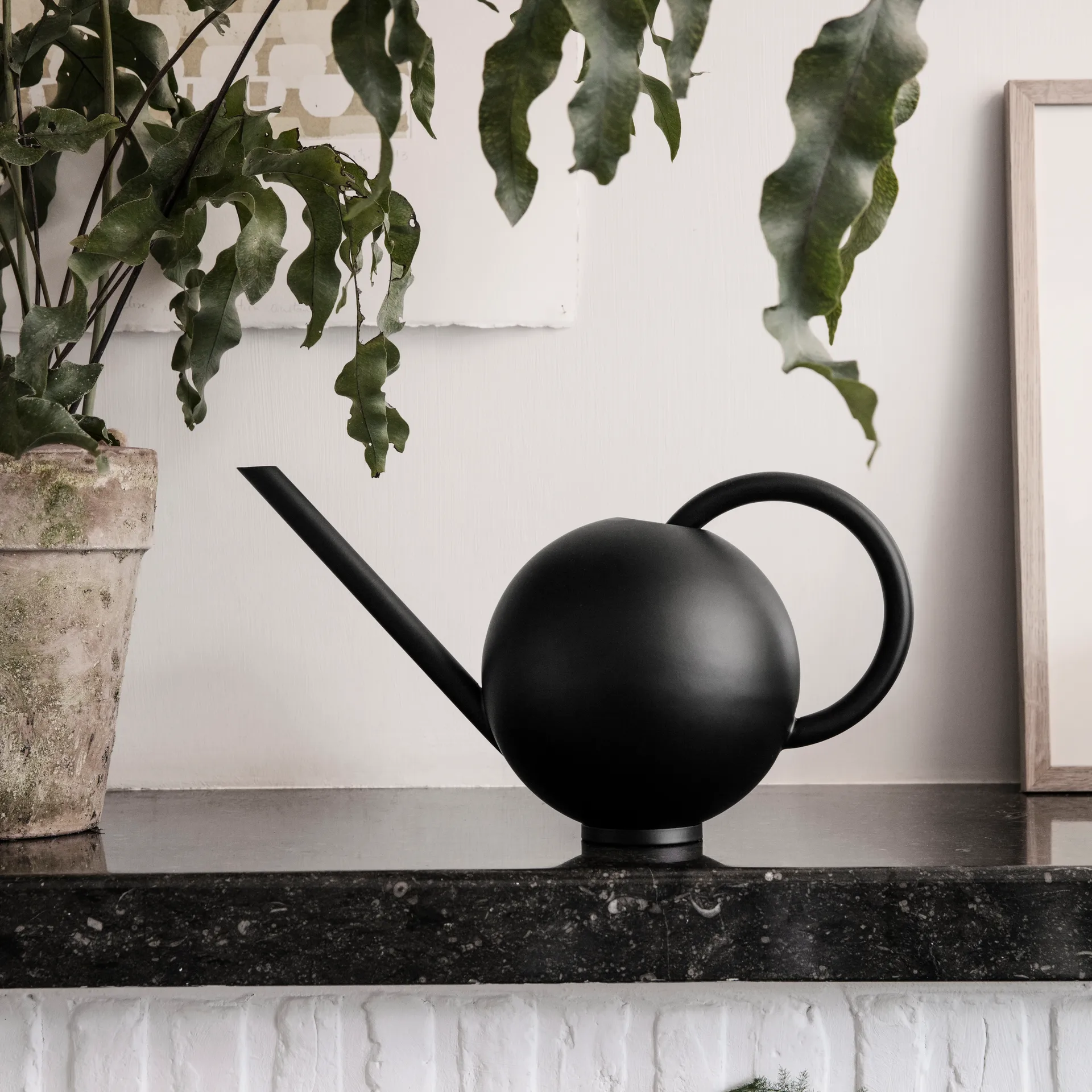 Orb water jug, Black Ferm Living
