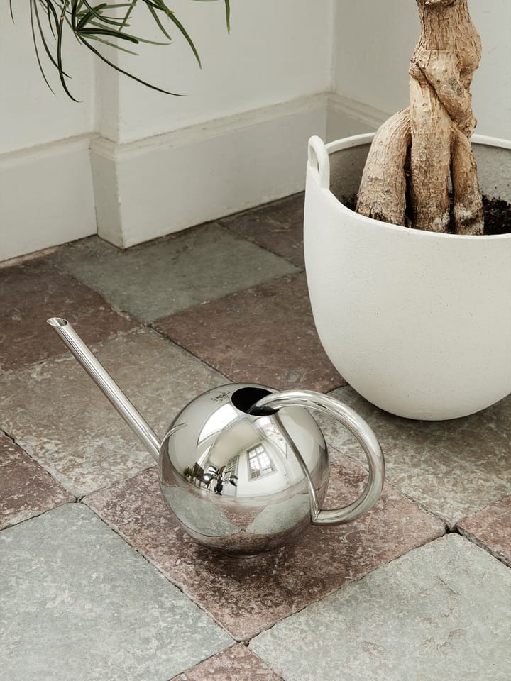 Orb water jug - Mirror Polished - Ferm LIVING