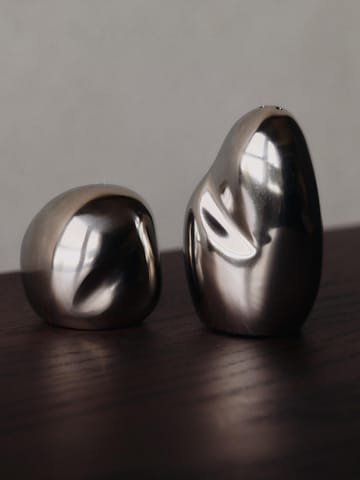 Orevo salt and pepper shaker set - Polished Stainless Steel - Ferm Living