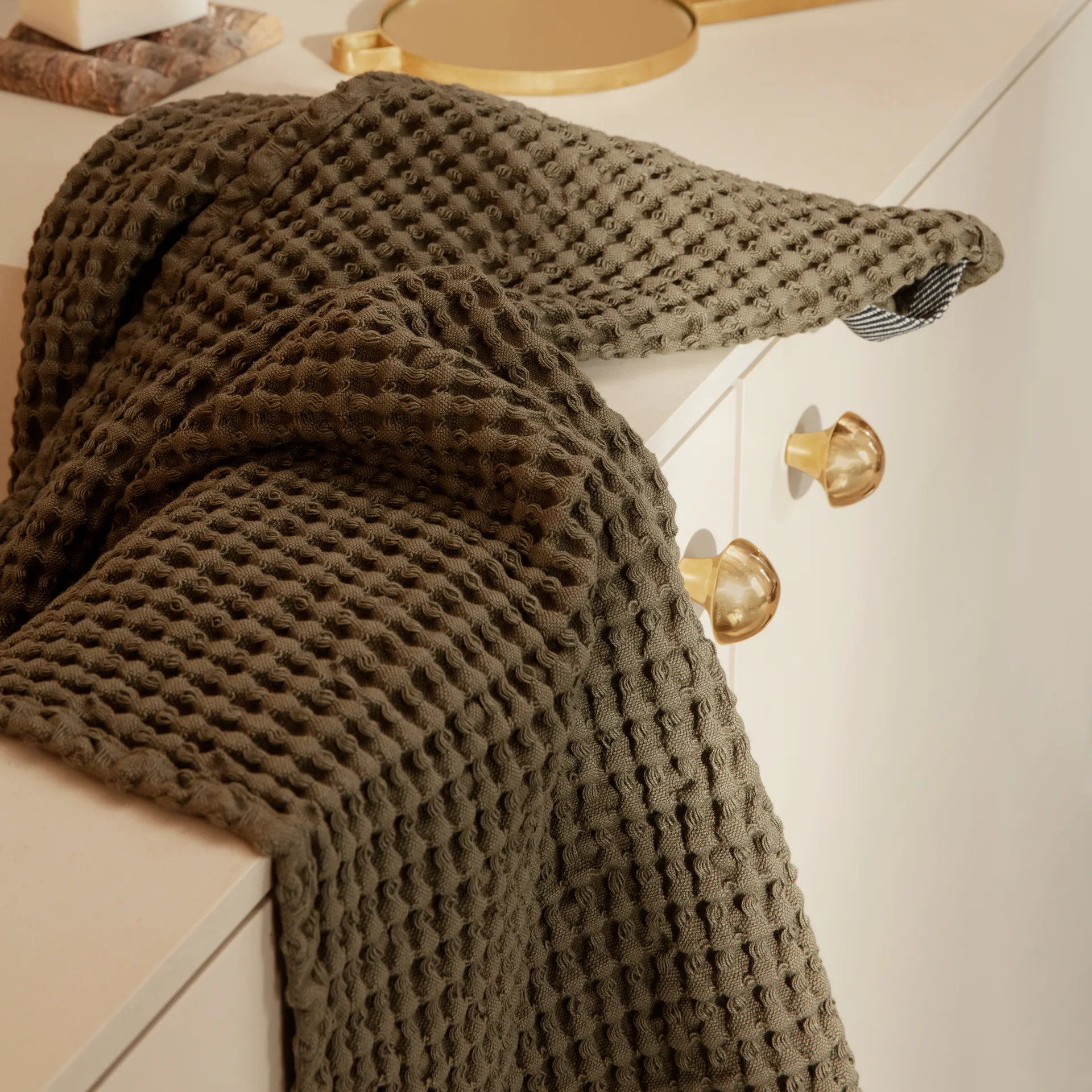 Organic bath towel 70x140 cm, olive Ferm Living