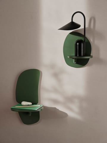 Pilu wall shelf 25 cm - Verdant Green - ferm LIVING