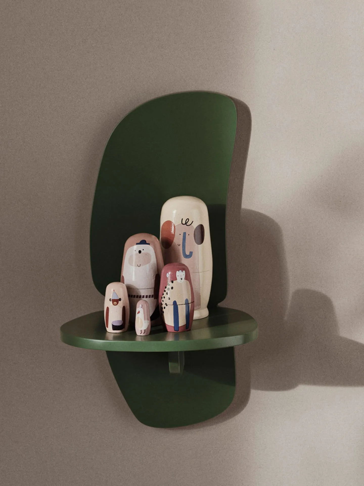 Pilu wall shelf 40 cm, Verdant Green Ferm Living