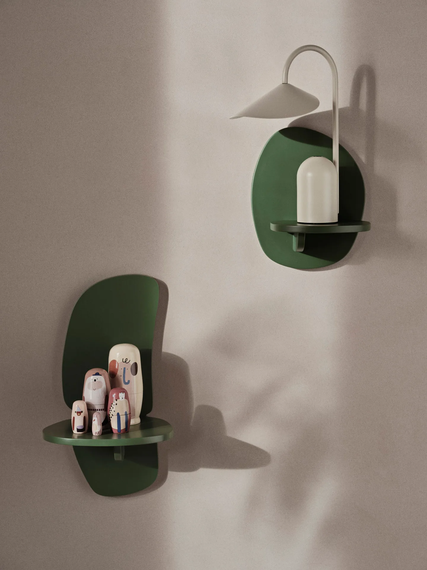 Pilu wall shelf 40 cm, Verdant Green Ferm Living