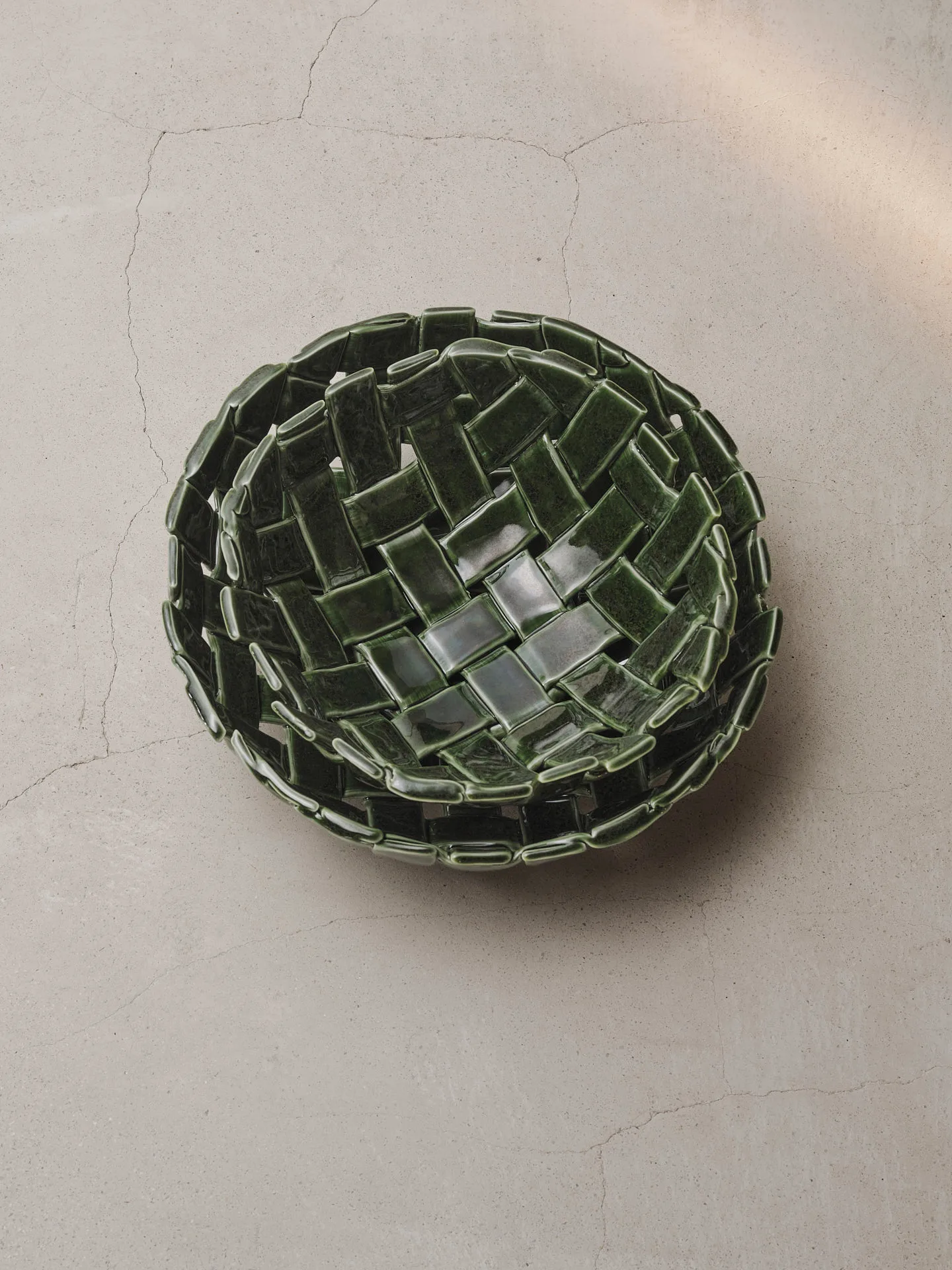 Plait bowl Ø30 cm, Emerald green Ferm Living