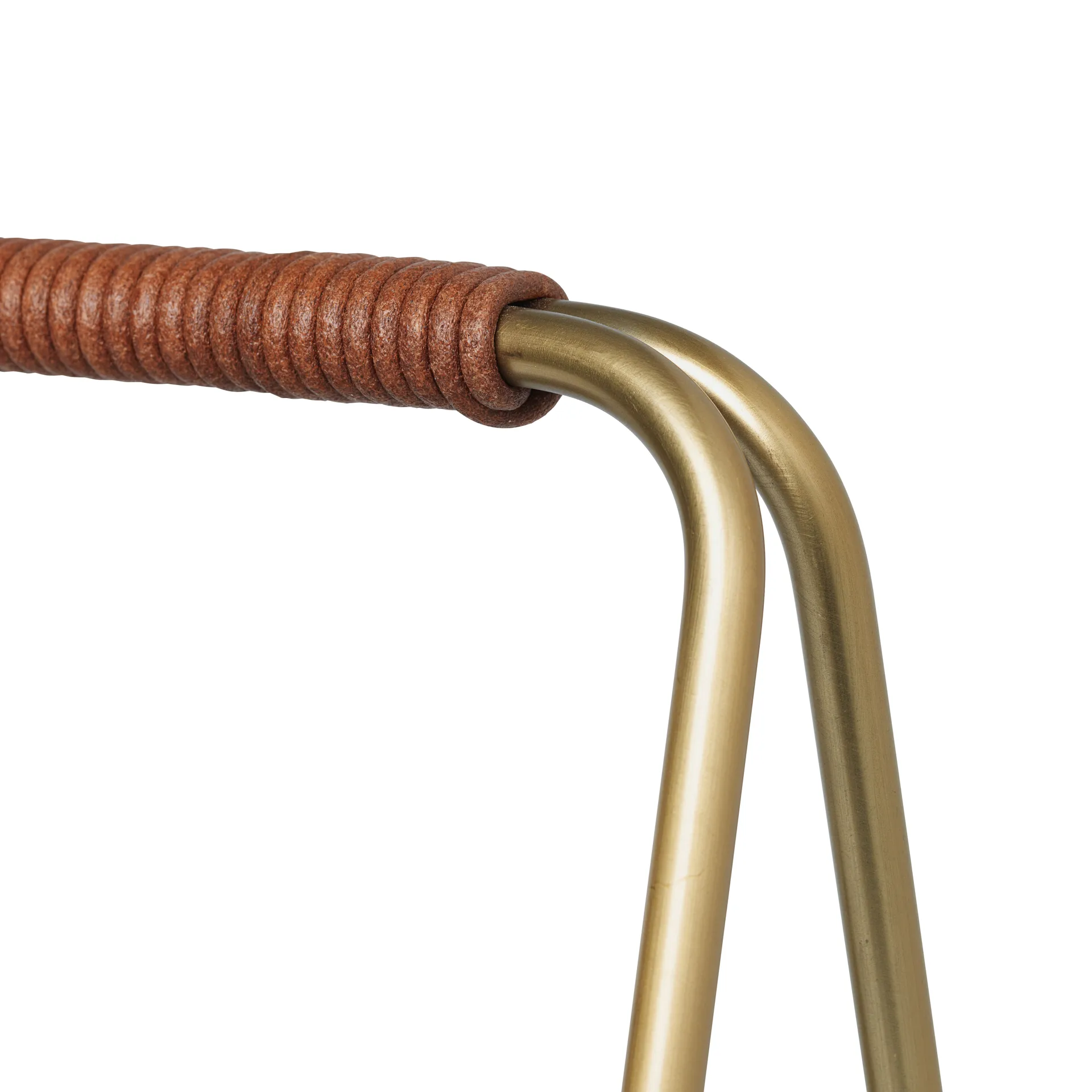 Port firewood basket, brass Ferm Living