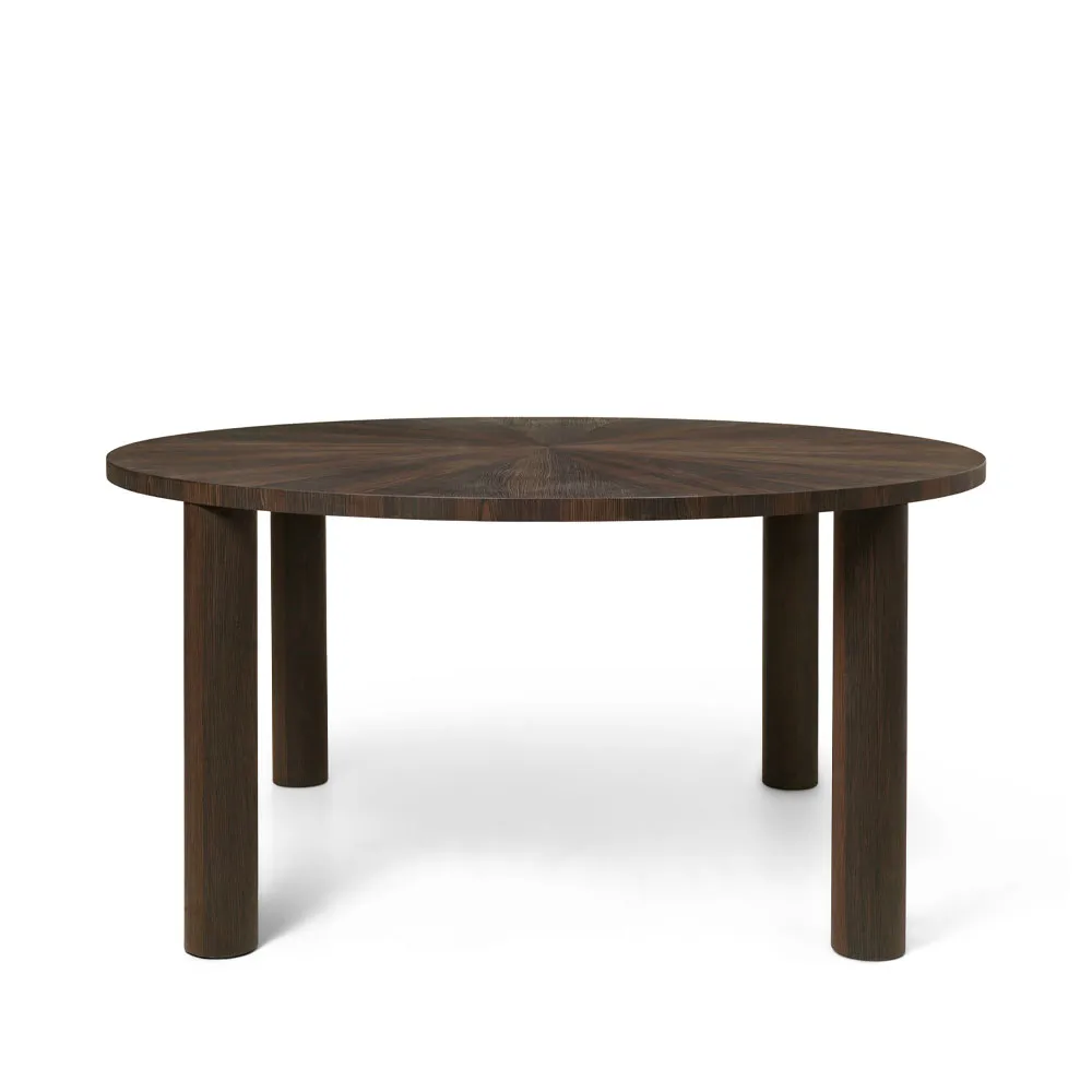 Ferm Living Post dining table Oak . star | Scandinavian Design | Dining tables | Beige