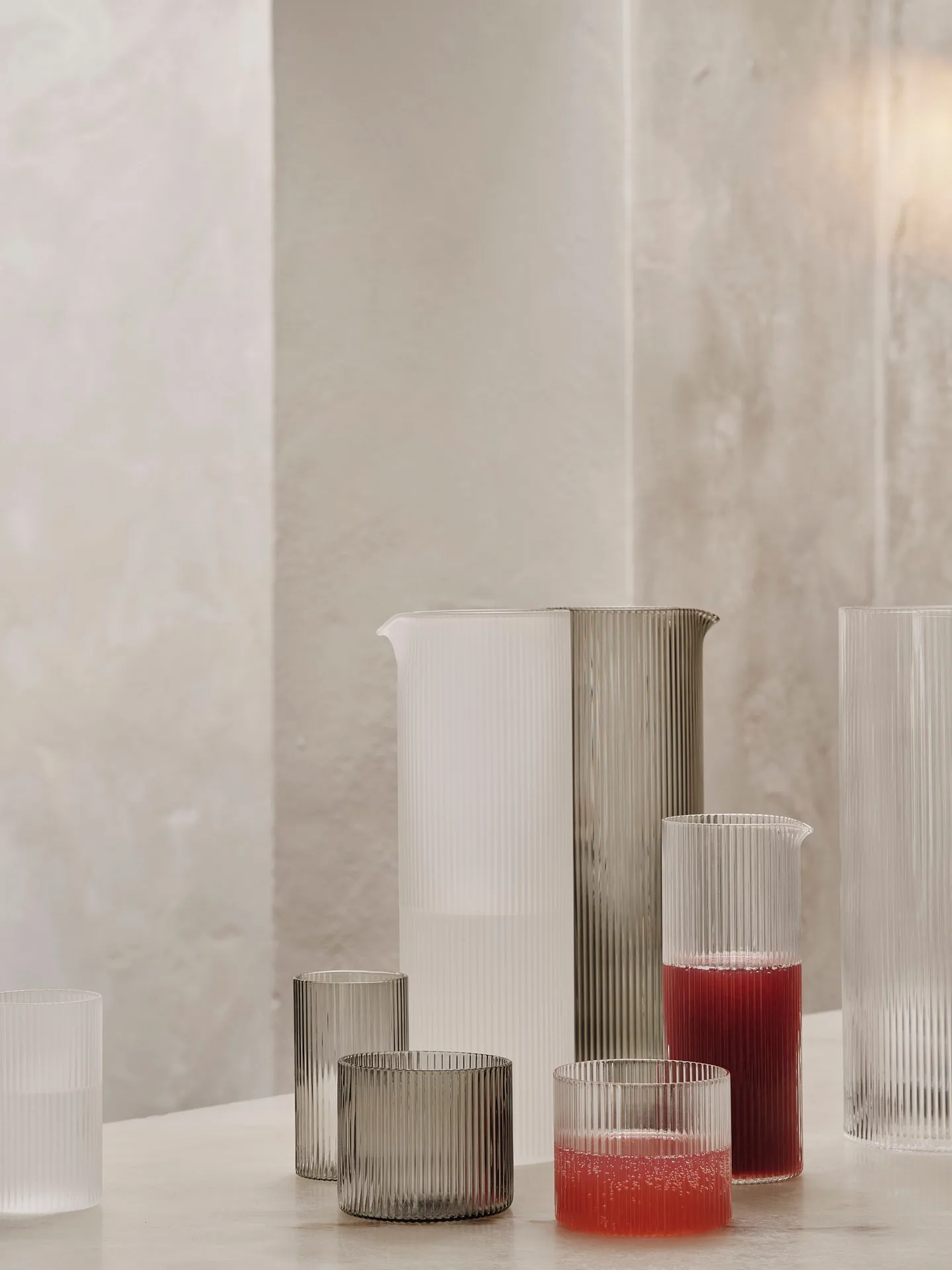 Ripple carafe 1,12 L, Frosted Ferm Living