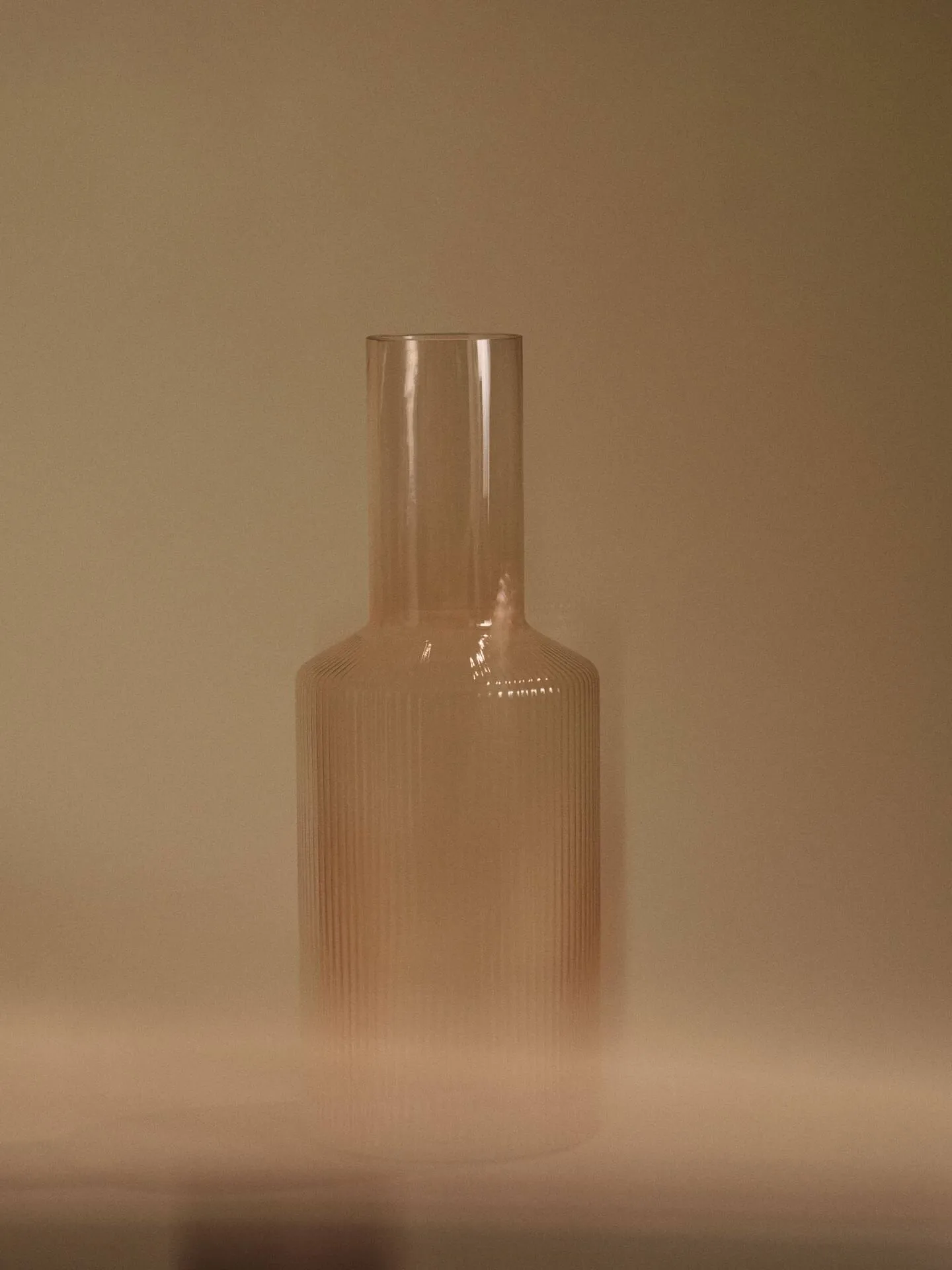 Ripple carafe, Blush Ferm Living