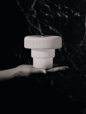 Ripple portable table lamp 10 cm - White - Ferm Living