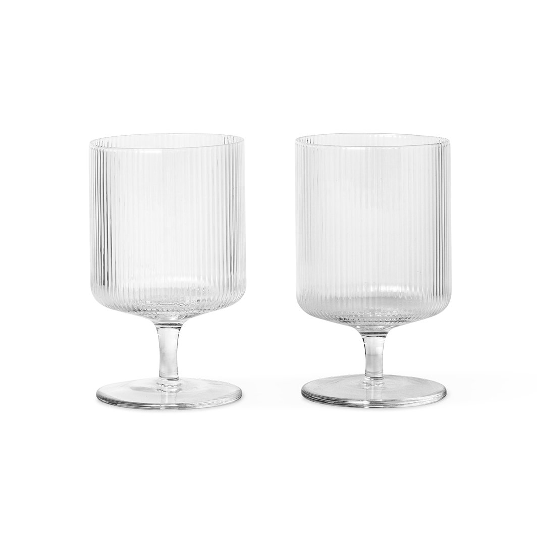 Ferm Living Ripple wine glass 2-pack clear | Scandinavian Design | Wine glasses | Transparent