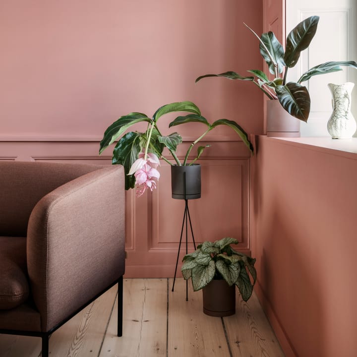 Sekki flower pot large Ø15.7 cm, charcoal Ferm Living