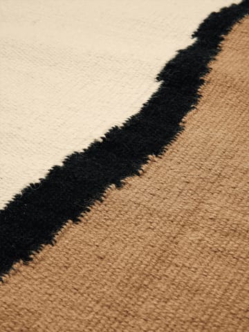 Soil Kelim walking mat - Dark sand-off white, 70x180 cm - Ferm Living