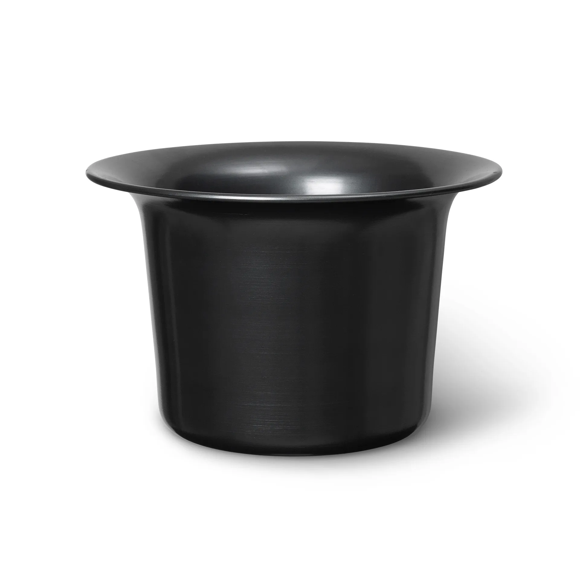 Spun alu basket low Ø37, Blackened Aluminium Ferm Living
