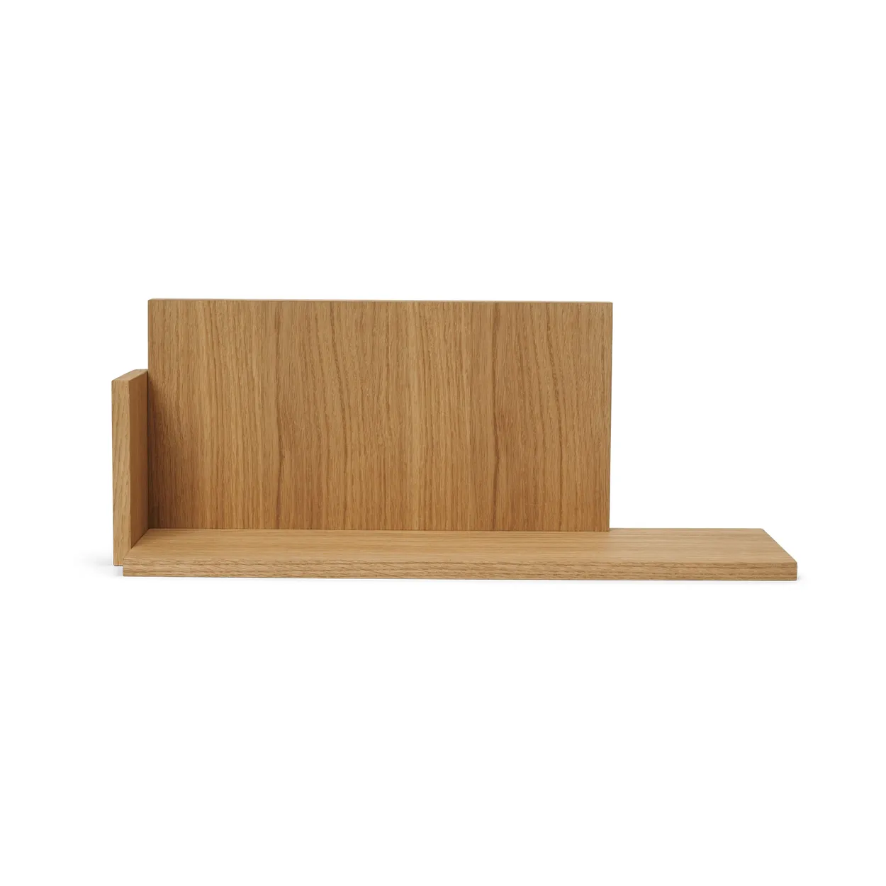 Ferm Living Stagger shelf low Oiled Oak | Scandinavian Design | Shelves & shelving systems | Brown