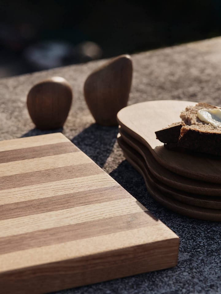 Stribe cutting board bold 25x36 cm, Walnut-oak Ferm Living