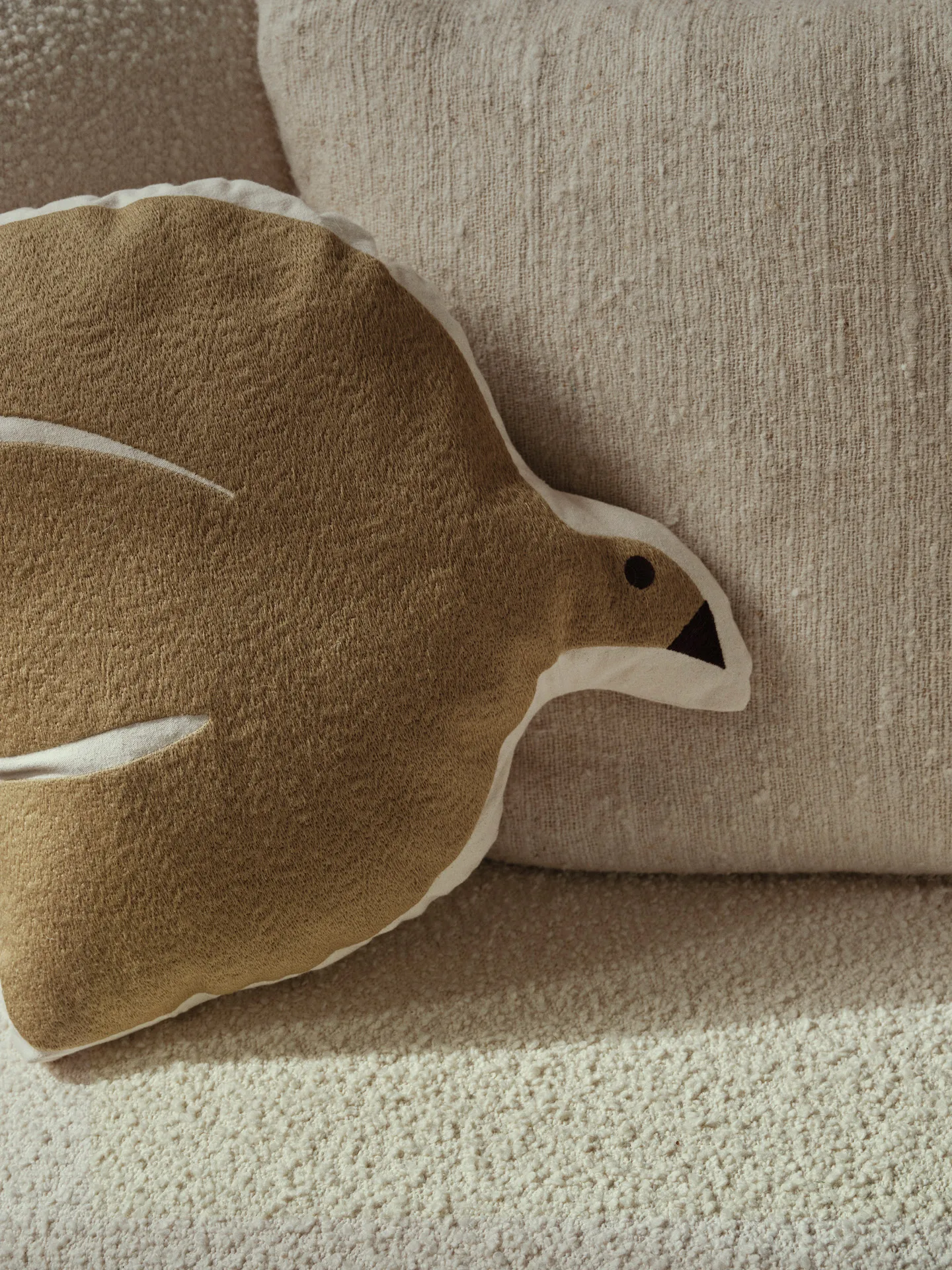 Swif bird cushion 40x40 cm, Silver Fern Ferm Living