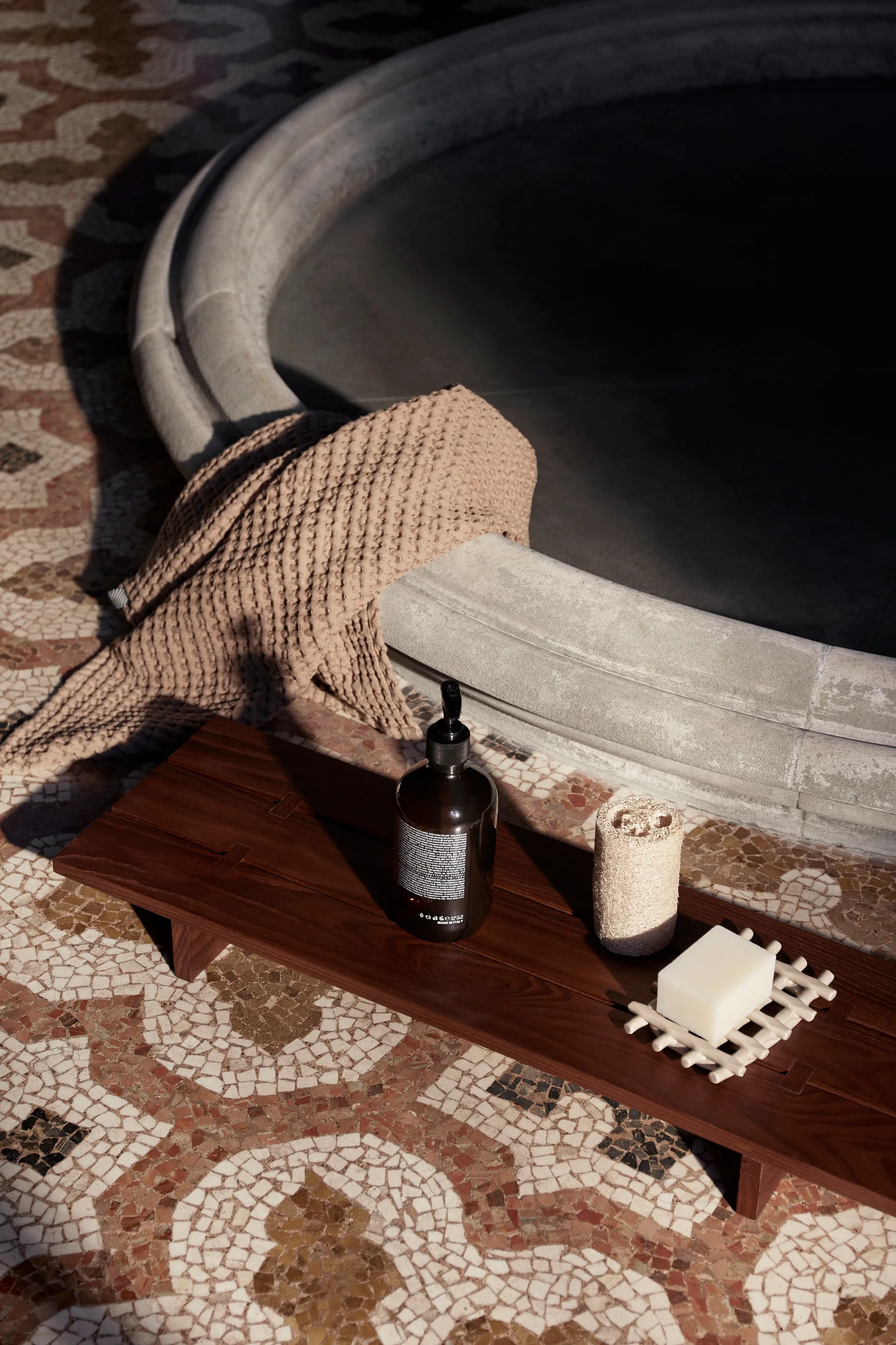 Tategu tray table 70x22,1x7 cm, Dark brown Ferm Living