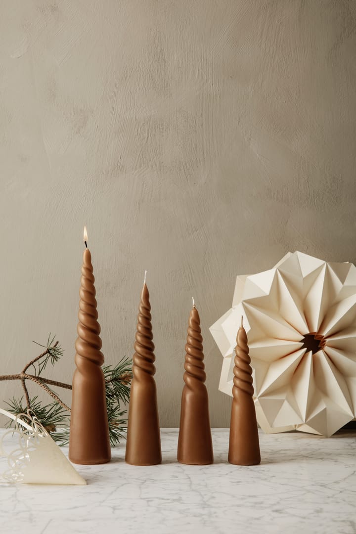 Twisted candles 4-pack, Straw Ferm Living