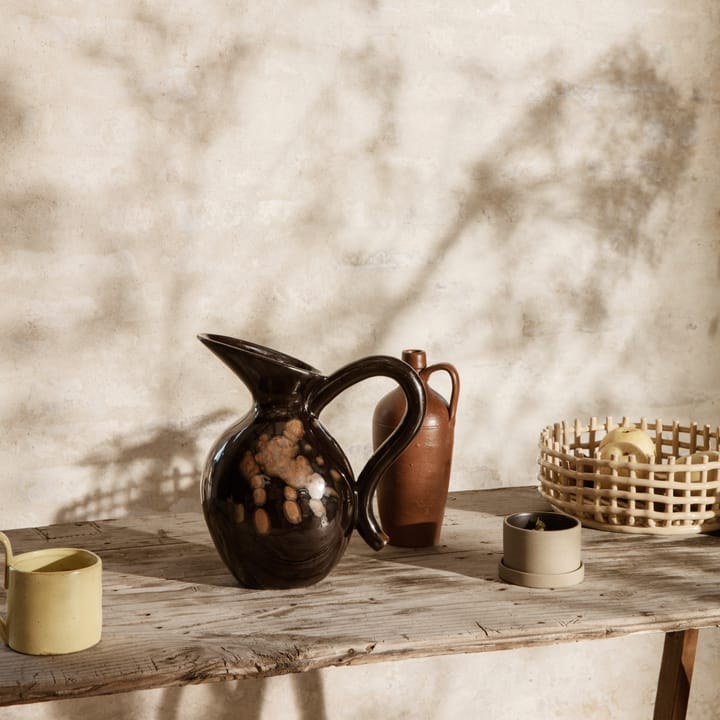 Verso pot, black-brown Ferm Living