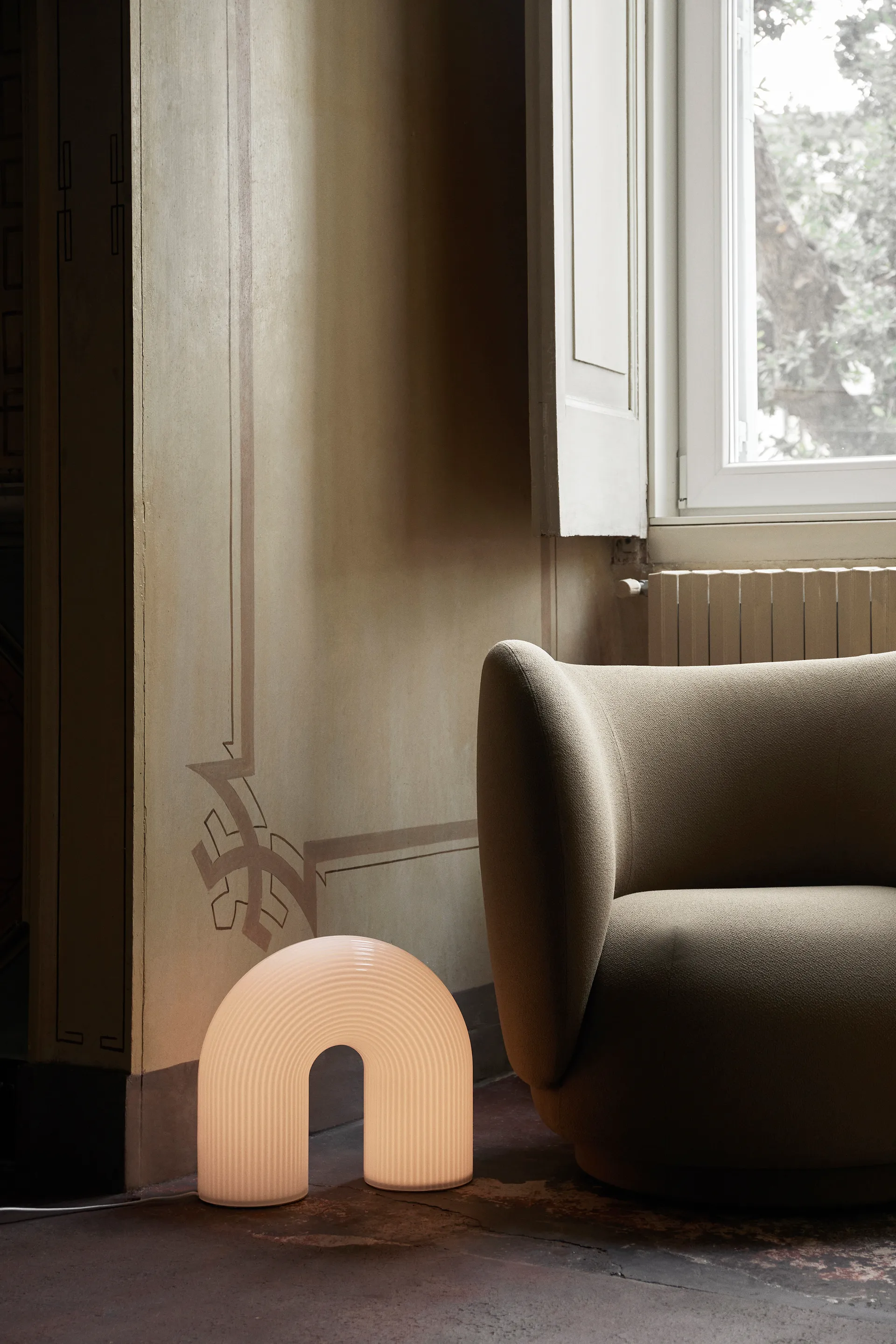 Vuelta floor lamp 40x16x36 cm, White Ferm Living