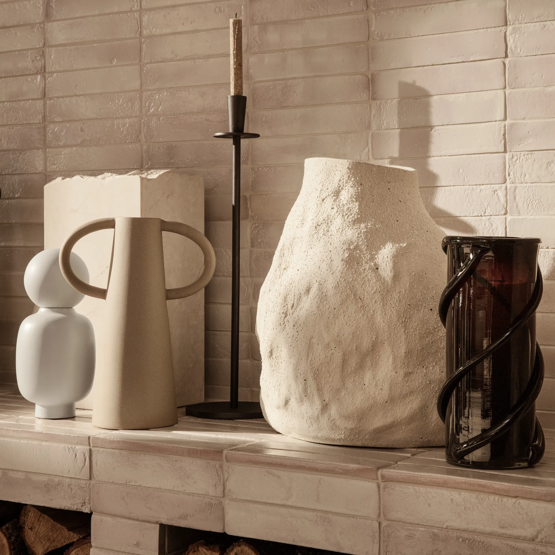 Vulca vase off-white, large 45 cm Ferm Living