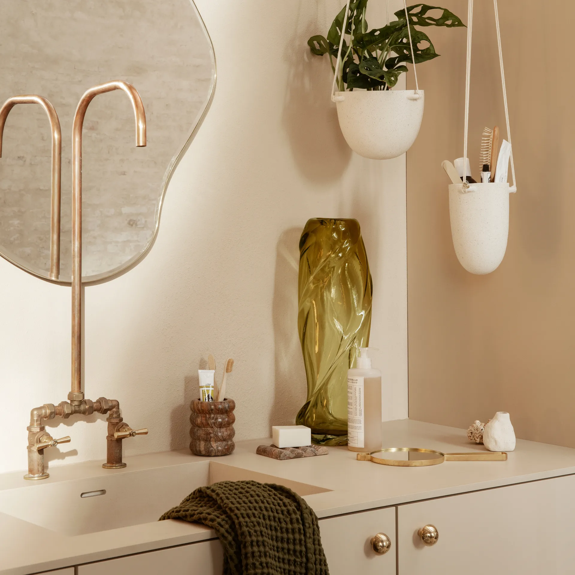 Water Swirl vase, moss green Ferm Living