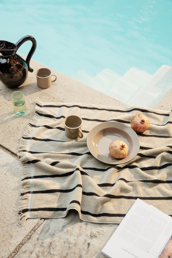 Yard Picnic picnic service 8 pieces, Cashmere Ferm Living