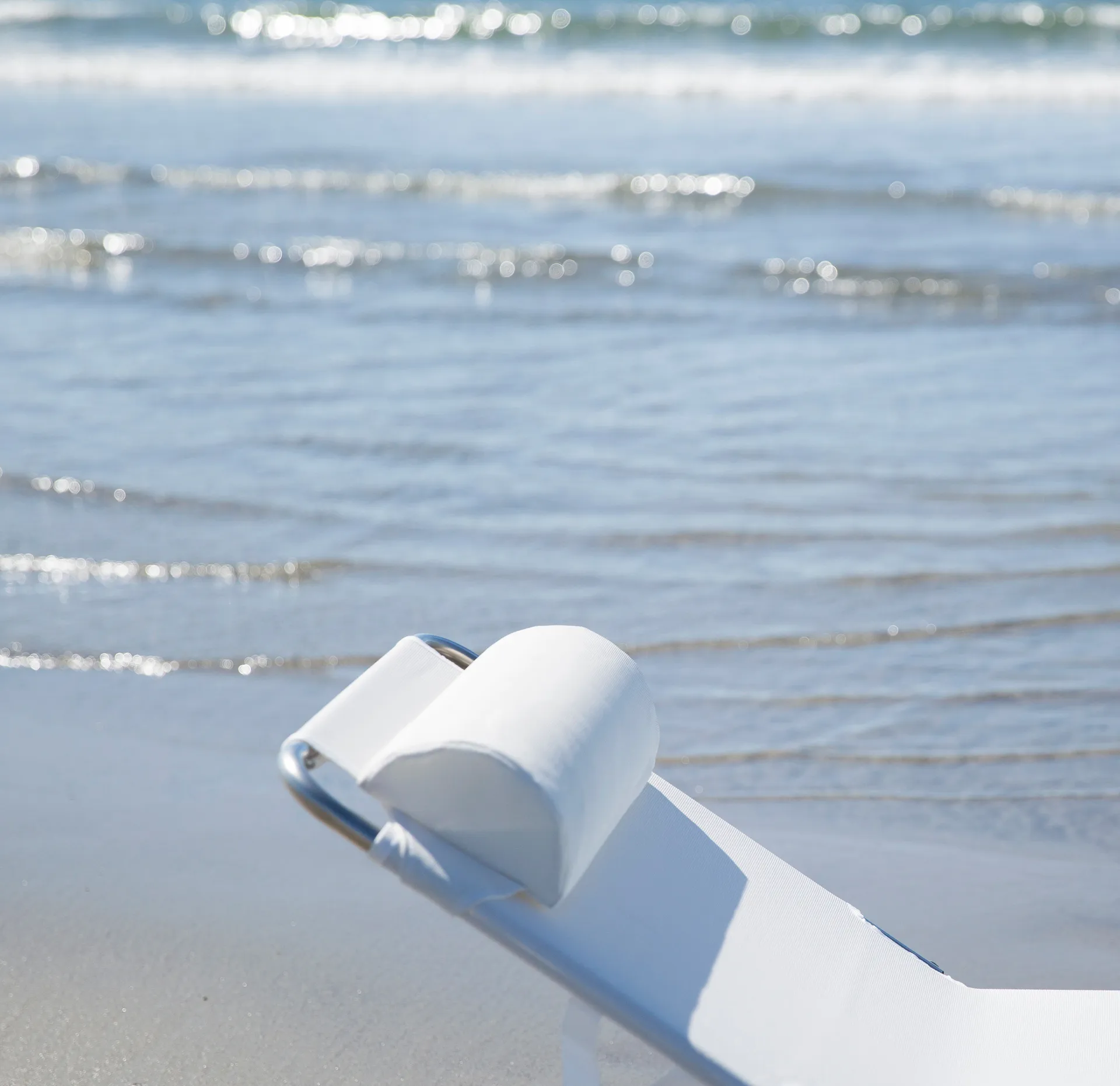 Amigo/Samba neck cushion, Fabric textaline white Fiam