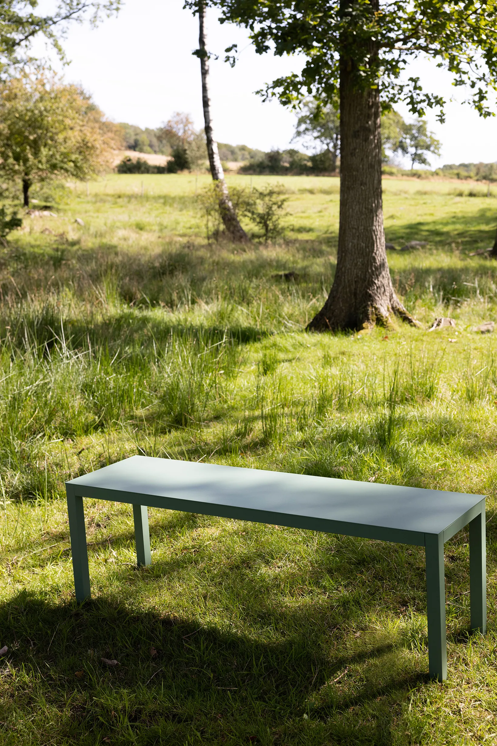 Aria bench, Sage green Fiam