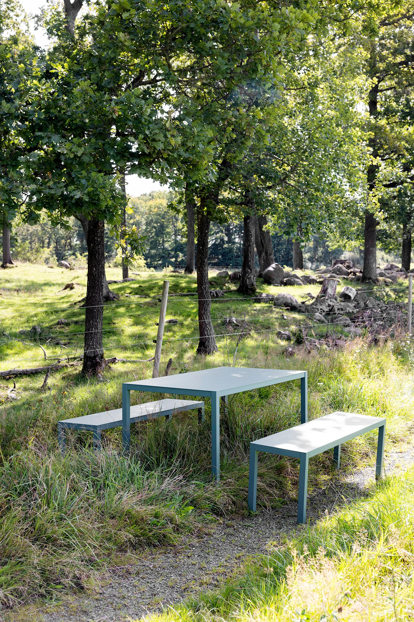 Aria bench, Sage green Fiam