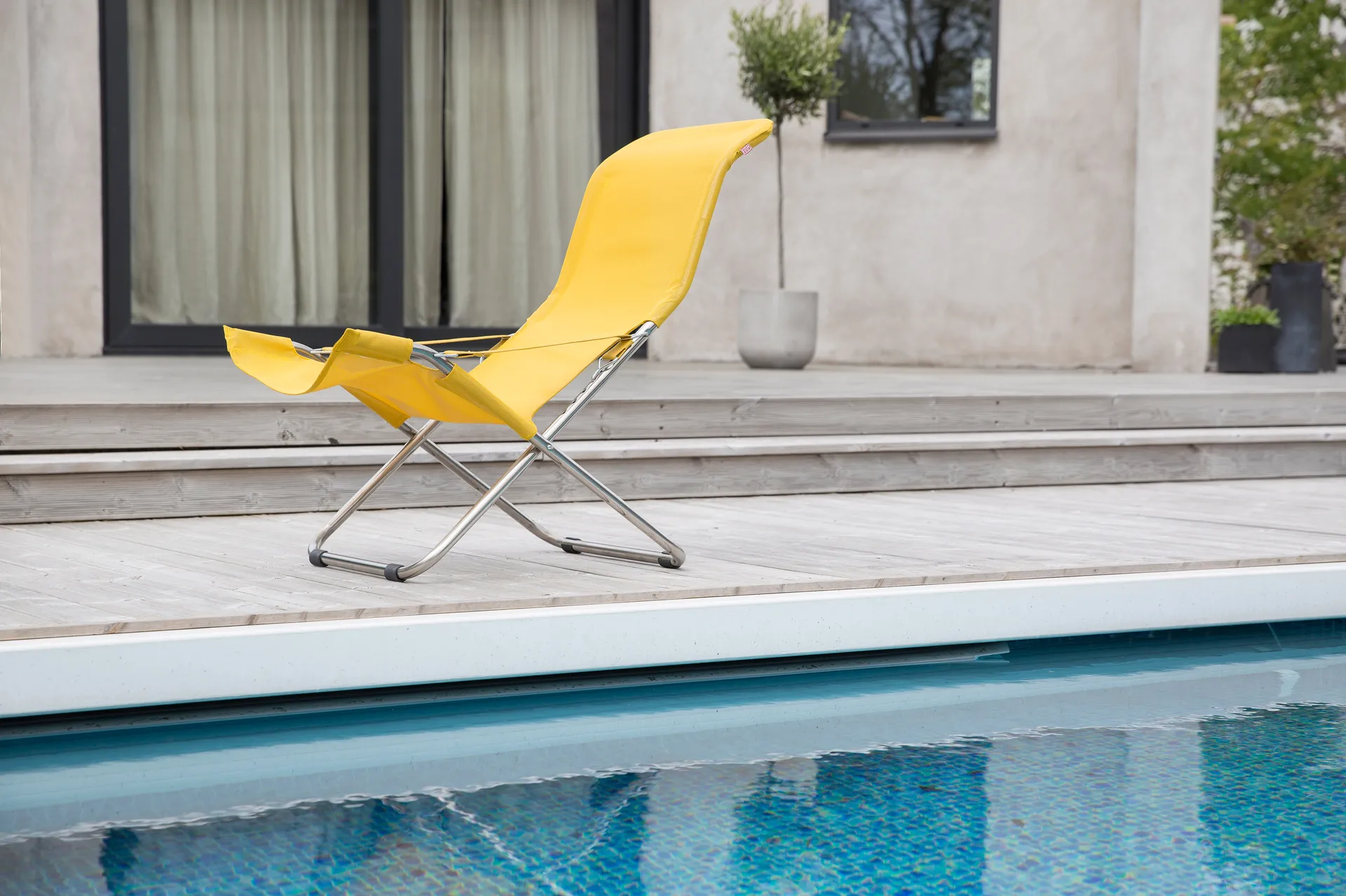 Fiesta sun lounger, Mustard Fiam