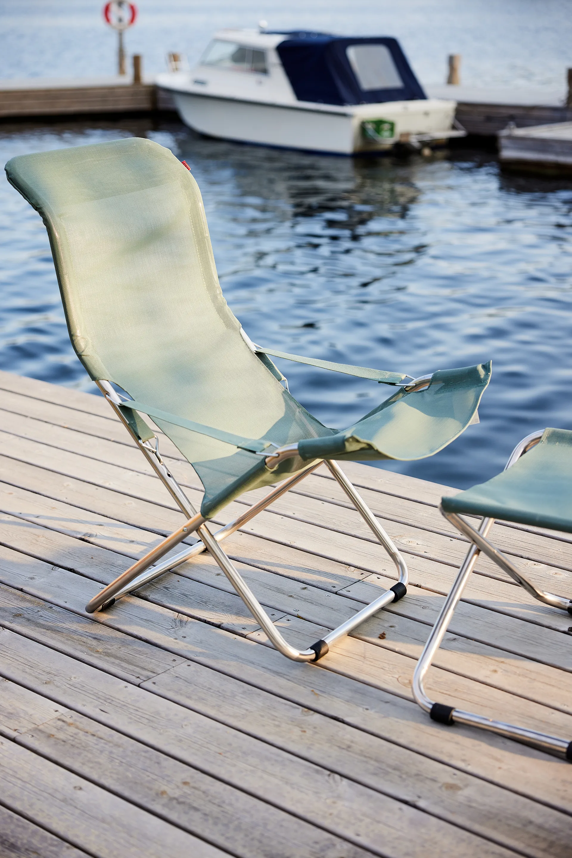 Fiesta sun lounger, Sage green Fiam