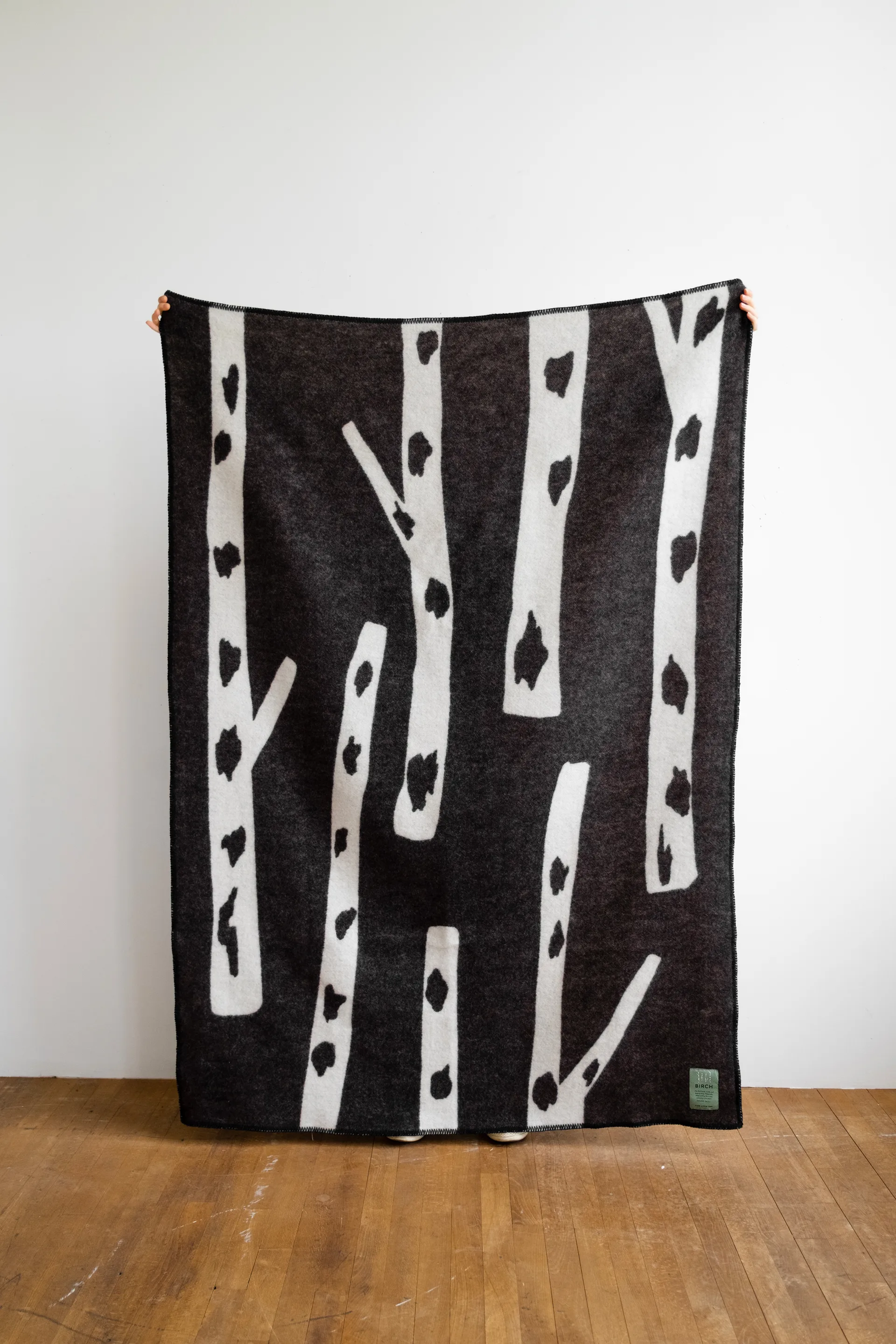 Birch throw 130x180 cm, Black-white Fine Little Day