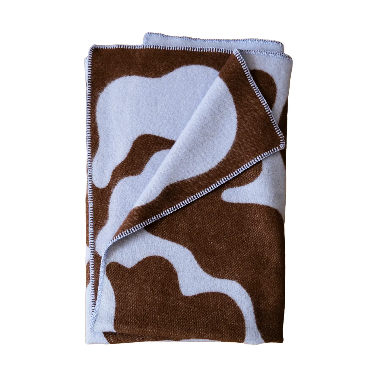 Fine Little Day Leaves felt 130x180 cm Blue-brown | Scandinavian Design | Cotton blankets & throws | Blue