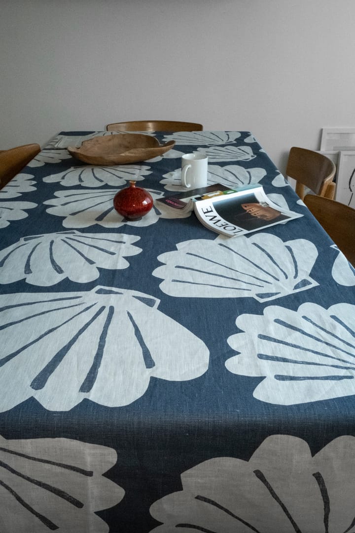 Shell tablecloth linen 149x250 cm - Blue - Fine Little Day