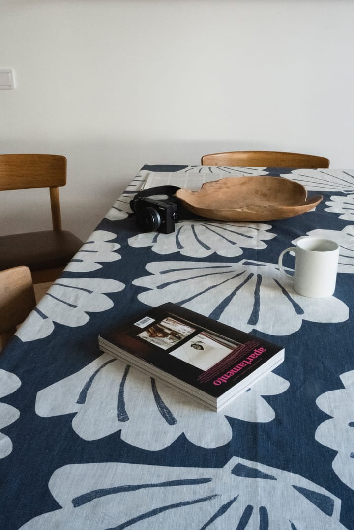 Shell tablecloth linen 149x250 cm - Blue - Fine Little Day