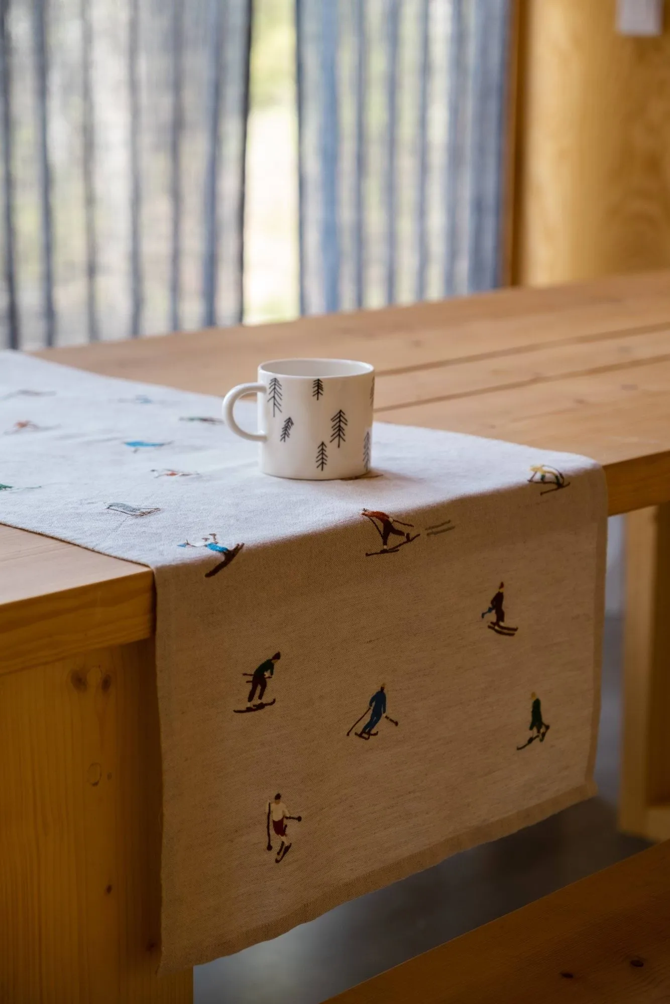 Skiers table runner, Natural, 45x150 cm Fine Little Day