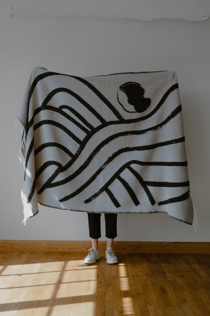 Sofia Lind wool throw 130x190 cm - Dovegrey - Fine Little Day