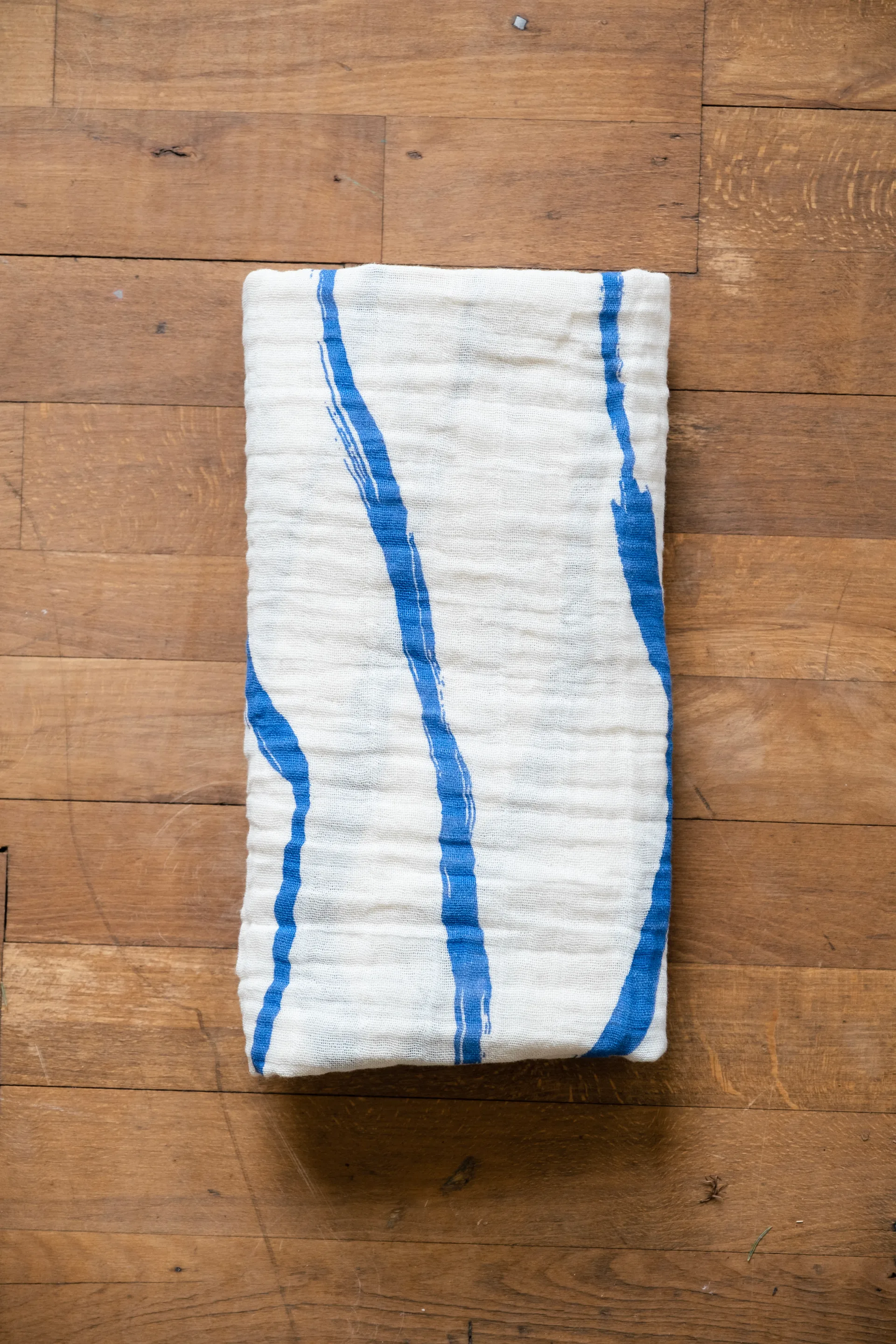 Våg muslin throw 120x120 cm, Blue Fine Little Day