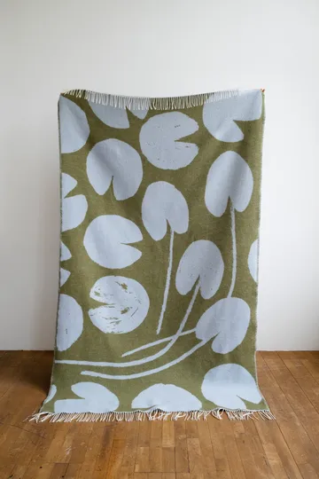Water lilies throw 130x220 cm - Blue-green - Fine Little Day