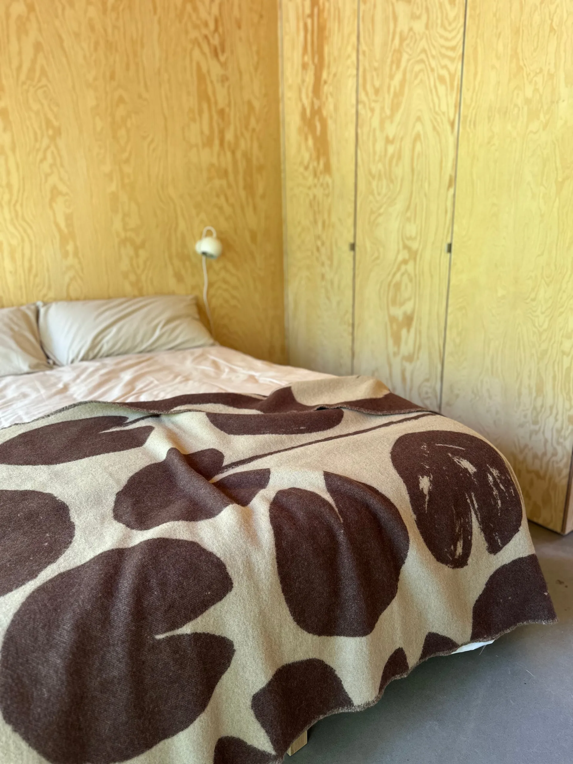 Water lilies throw 130x220 cm, Brown Fine Little Day