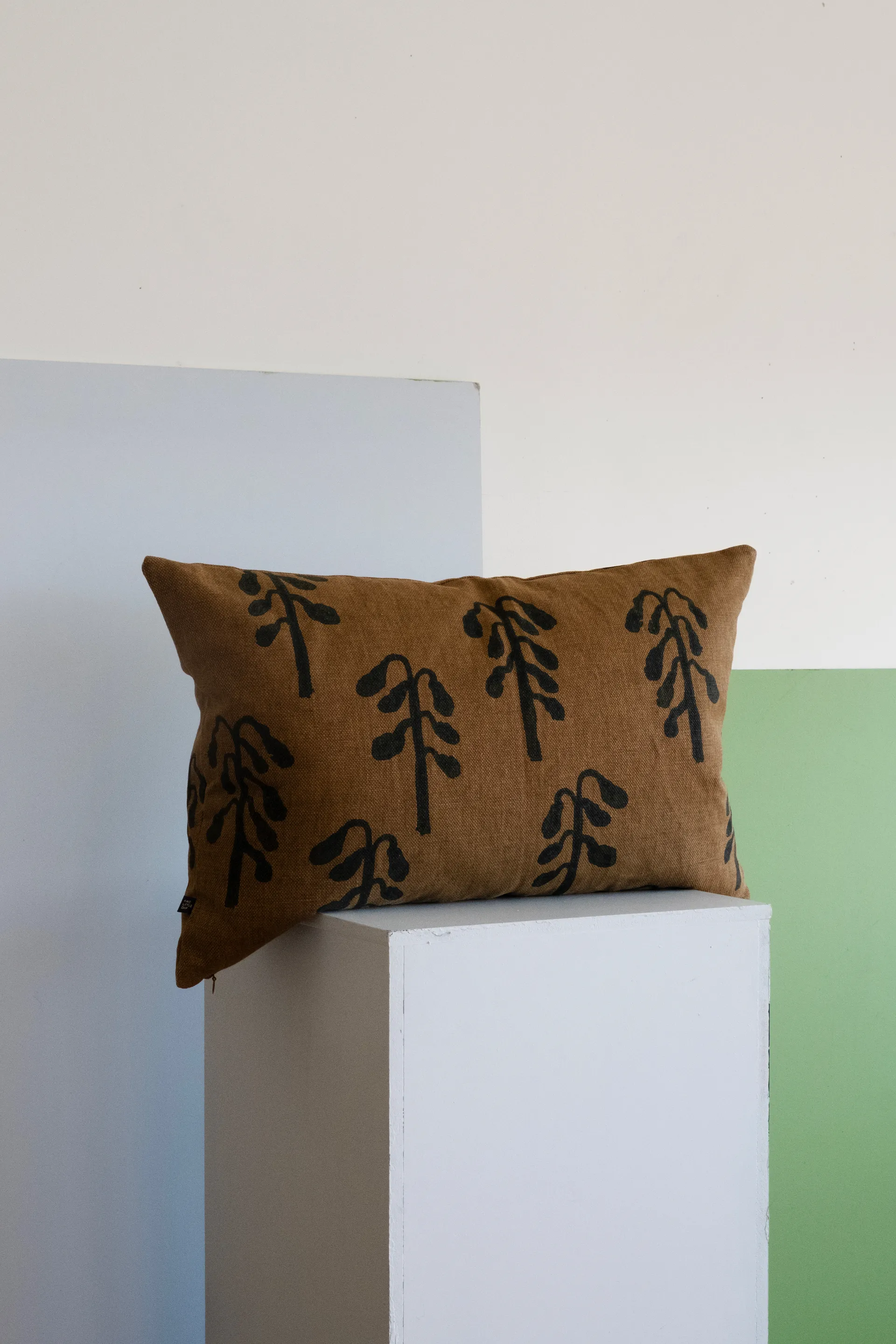 Weeping birch cushion cover 38x58 cm, Brown Fine Little Day